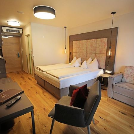 Vilstaler Hof Landgasthof & Hotel Rottersdorf Extérieur photo