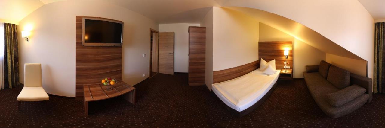 Vilstaler Hof Landgasthof & Hotel Rottersdorf Extérieur photo
